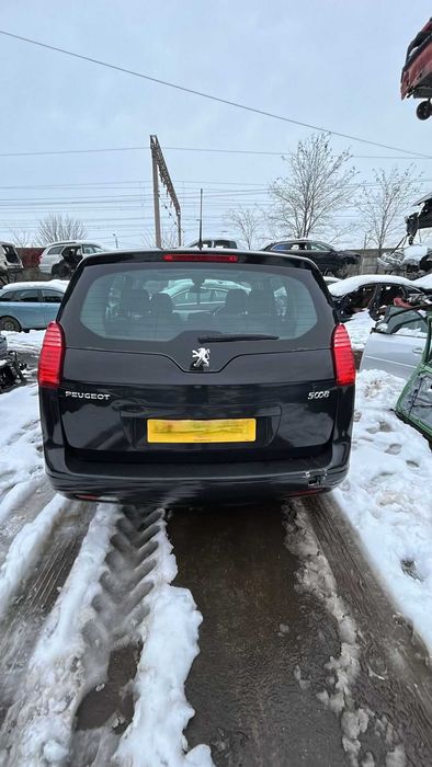 Bara spate Peugeot 5008 an 2010