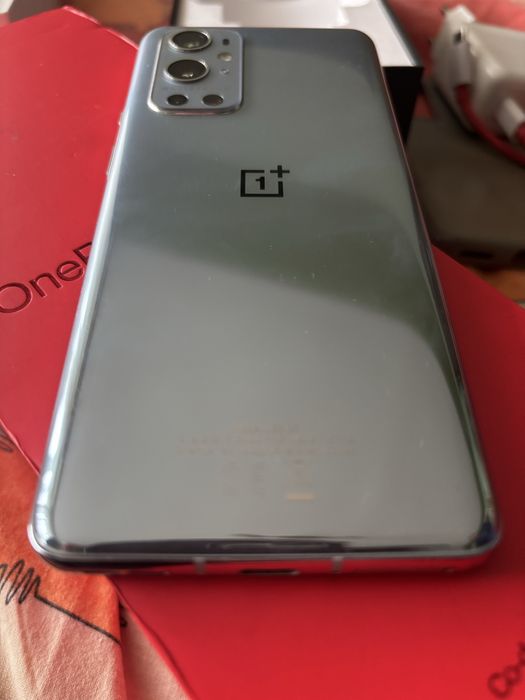 OnePlus 9 Pro full box liber de retea
