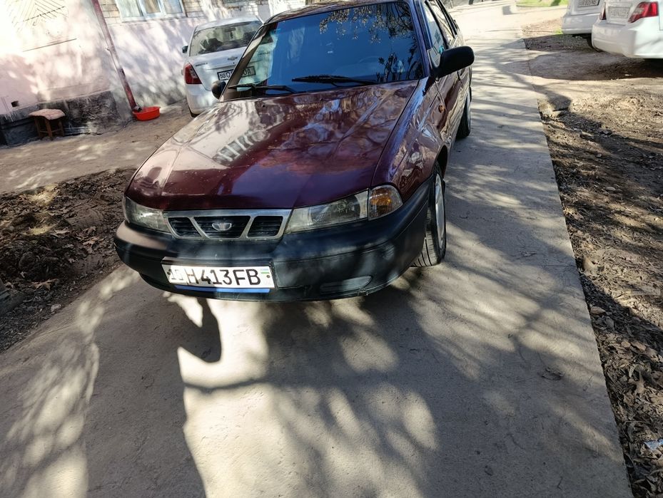 Нексия 1 зўр холати бут бутун срочна сотилади