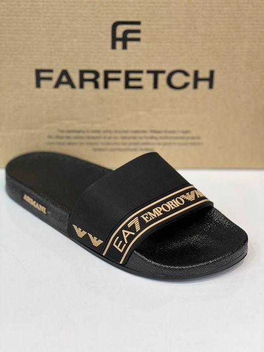 Мъжки чехли различни модели