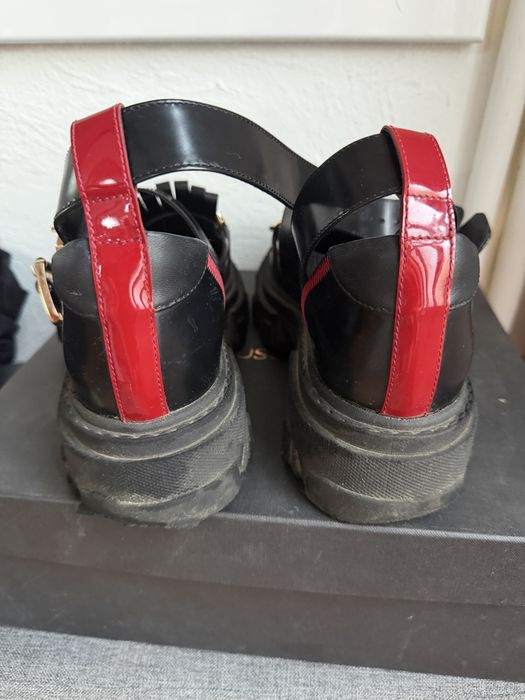 Pantofi decupati cu catarame Musette