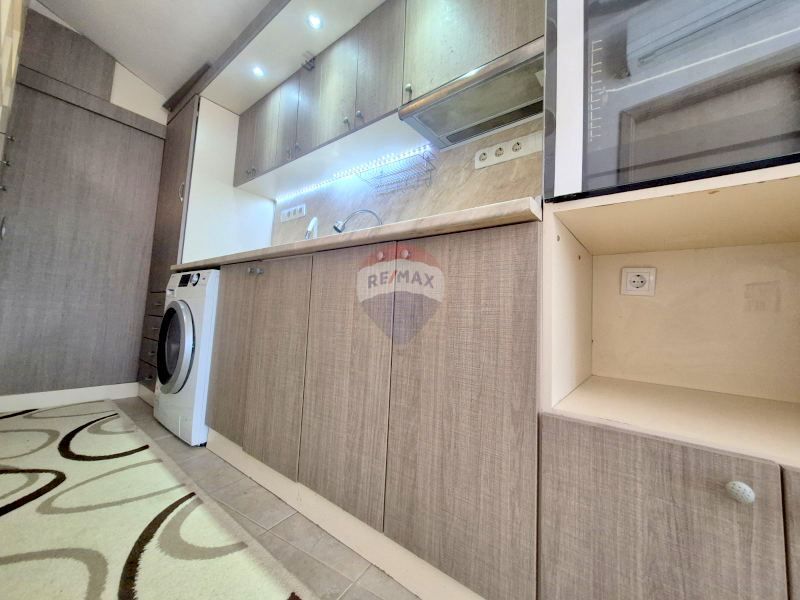 Двустаен апартамент, кв. Владислав Варненчик ДК4607