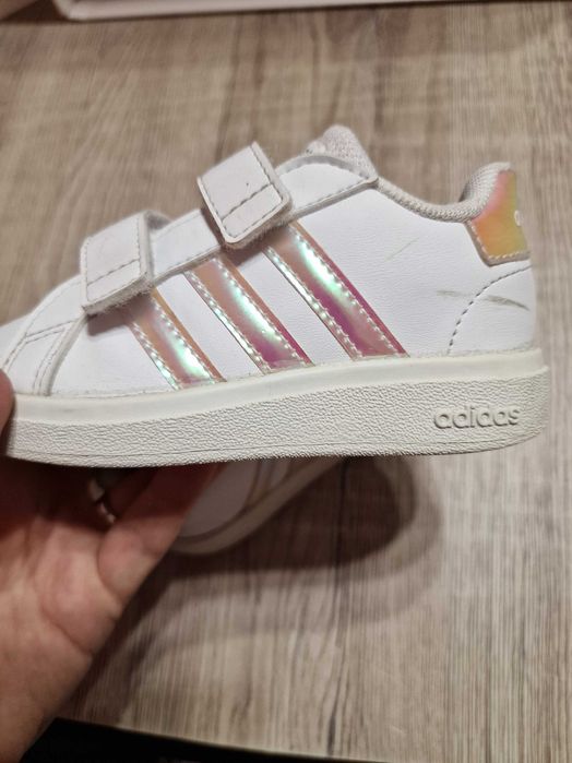 Адидас детски маратонки