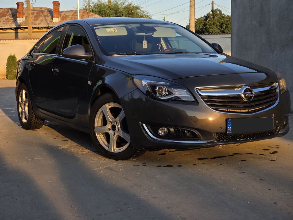 Opel Insignia 2016 | Proprietar 4 ani | Detailing profesional | Bonus jante R20
