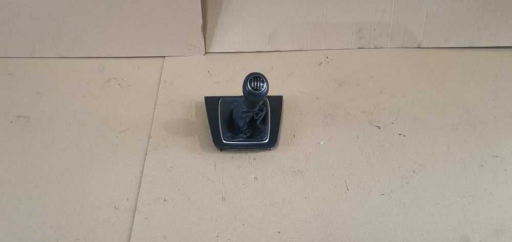 Nuca schimbator cu manson 6 trepte audi a4 b7 audi a4 b6 2.0 1.9 tdi BLB BRE BRD BPW AVF 2001 - 2007