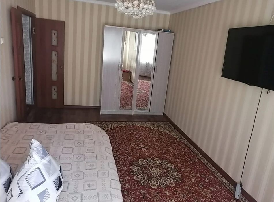Посуточно 1комнатная в центре