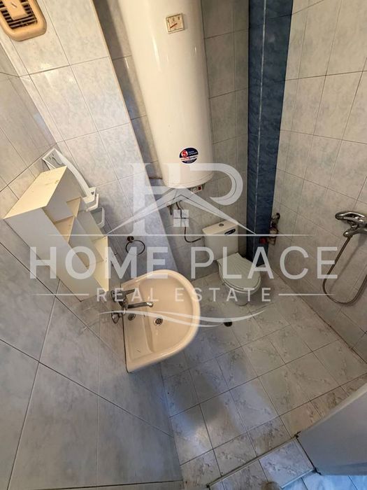 Тристаен тухлен апартамент, Завод Дружба