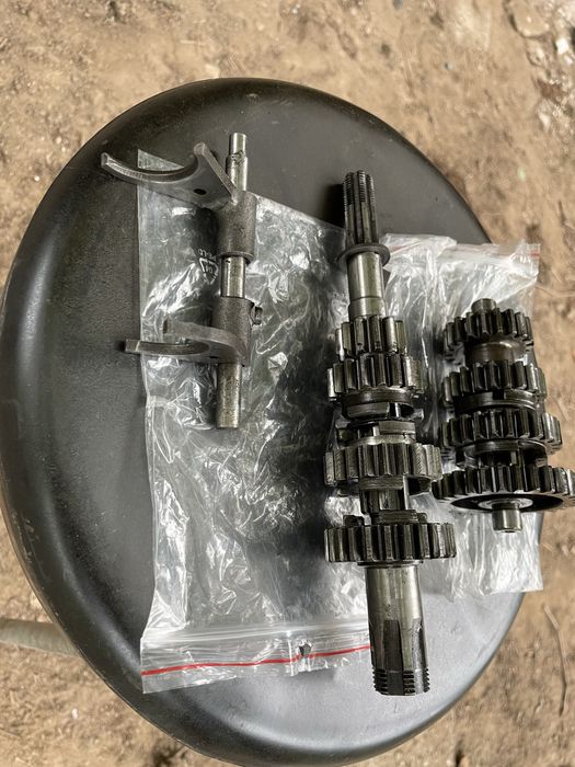 Части за Минск 125