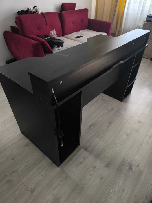 Birou KringX Gaming, 160x91x72 cm, culoare negru, include LED