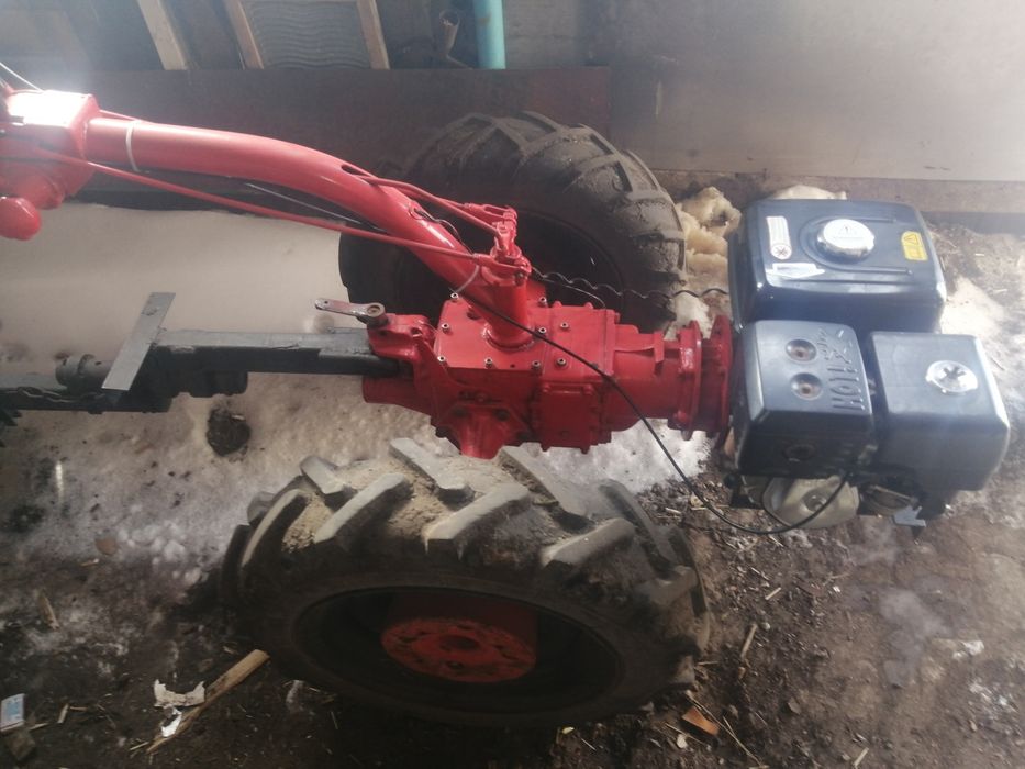 Продам мотоблок мощность 9л