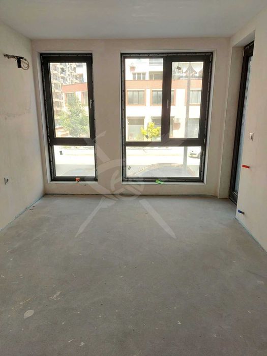 Продава се Двустаен апартамент в Пловдив, Христо Смирненски - 75 кв.м за 1774 €/кв.м - Снимка #1