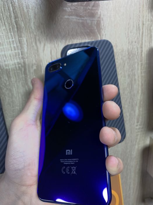 Xiaomi MI 8 Lite