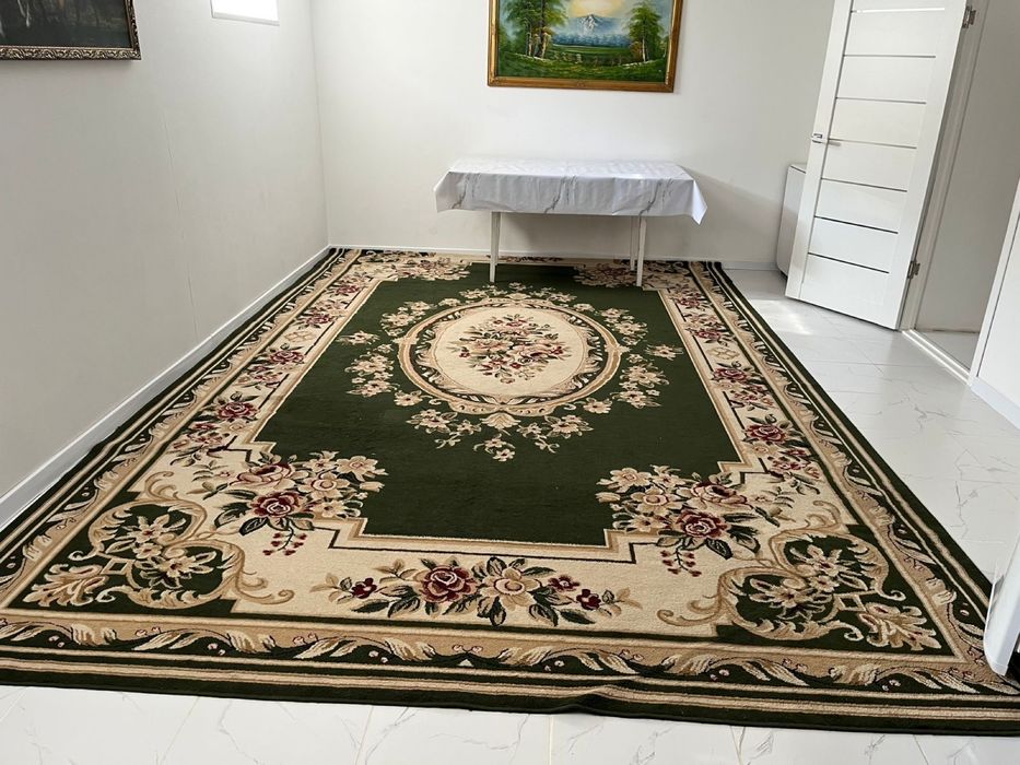 срочно продам ковер 3/5