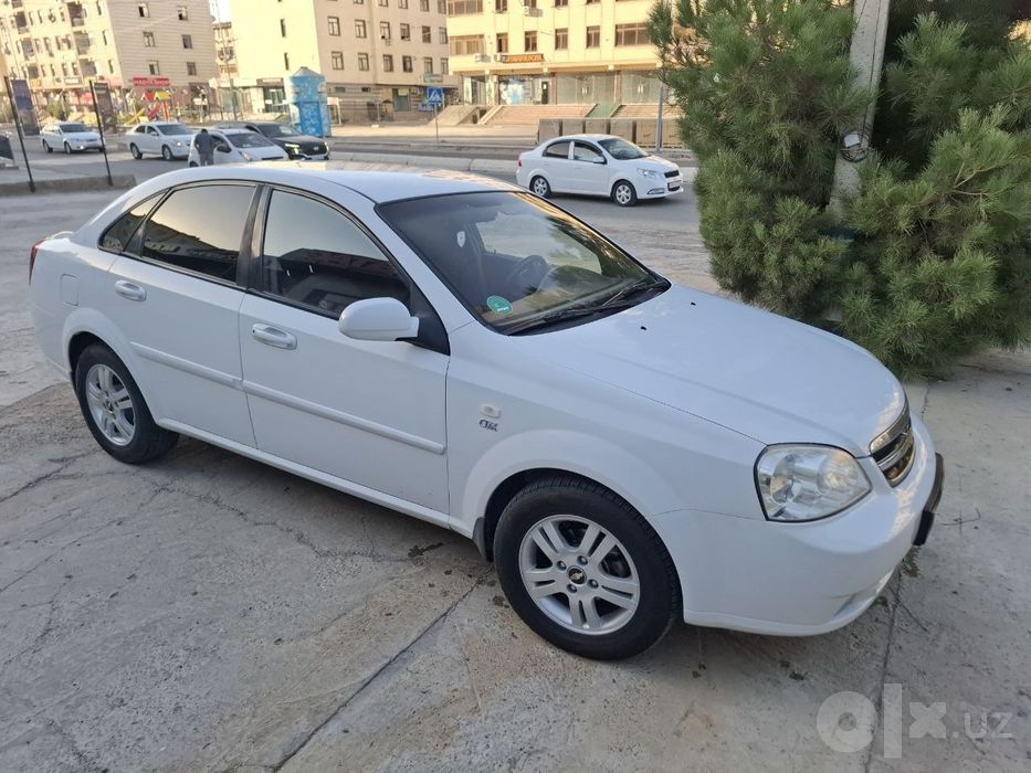 Chevrolet LACETTI sotiladi