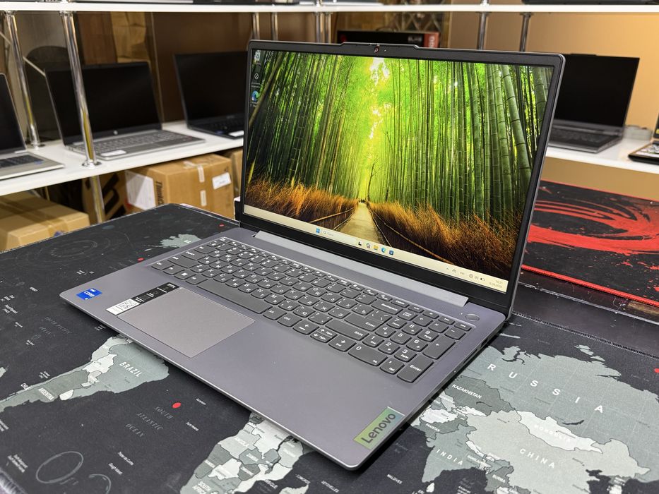 Ноутбук Lenovo Ideapad slim 3  i5-12450H/8GB/SSD512GB