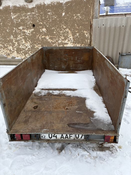 Легковой прицеп