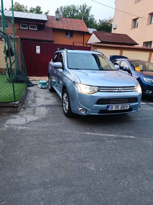 MITSUBISHI Outlander 2014 — imagine 3