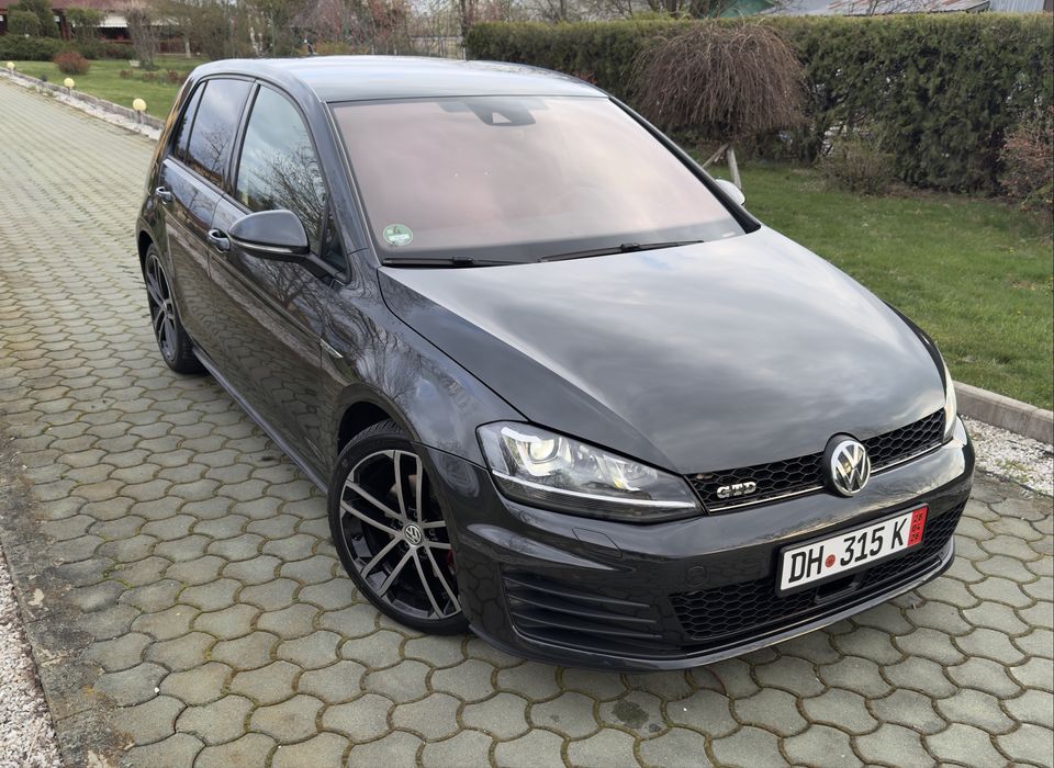 Golf 7 GTD 2.0 TDi 184 CP DiSTRONIC,LiNE/SiDE ASSIST,ACC,stare excelen