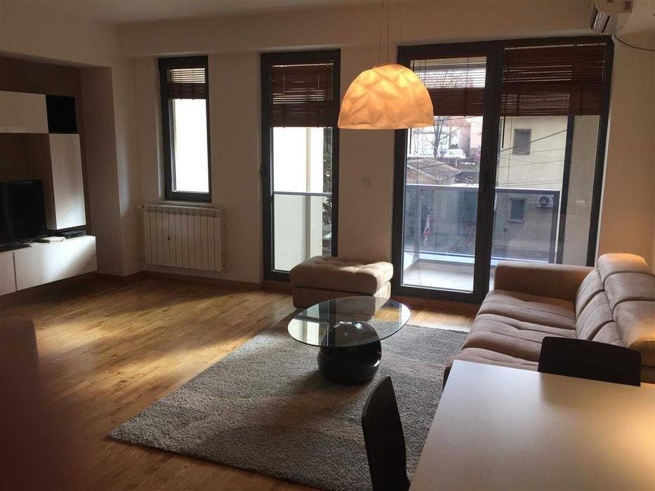 Дава се под наем Двустаен апартамент в Бургас, Възраждане - 58 кв.м за 219.3 € - Снимка #1