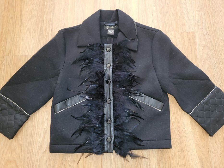 Черно елегантно сако Lucy с пера