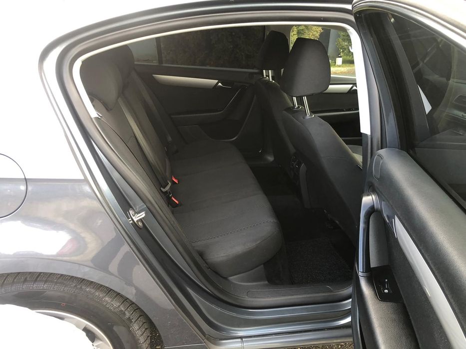 VW Passat an 2012 1.4 benzina 122cp climatronic parktronic jante euro5