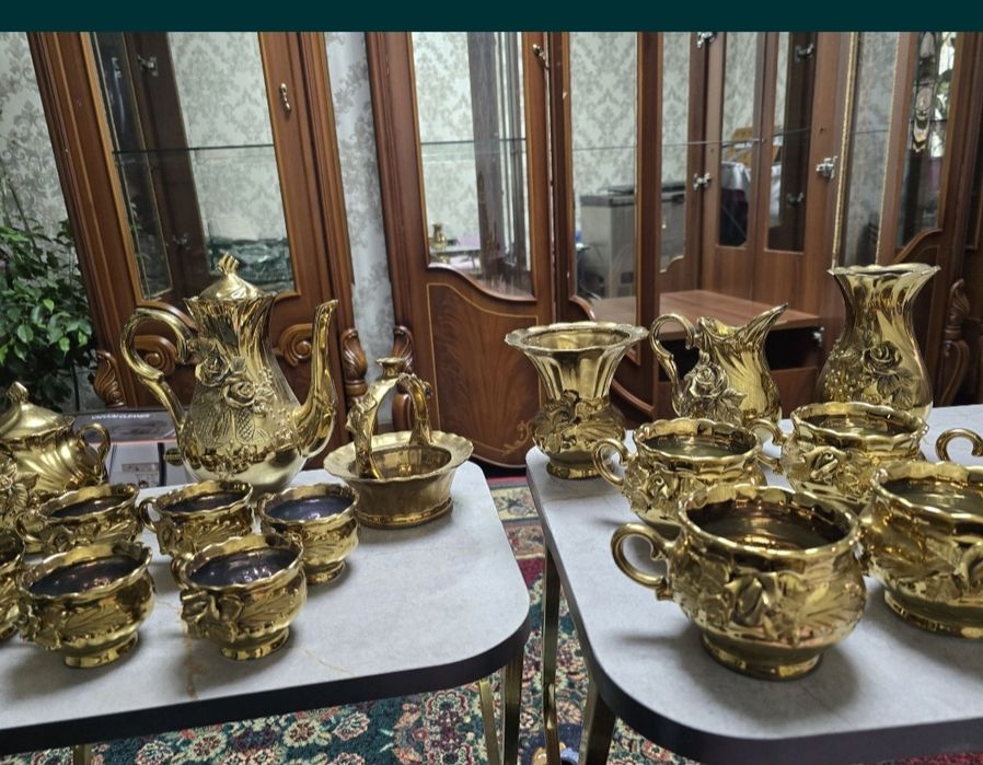 посуда золотая новая