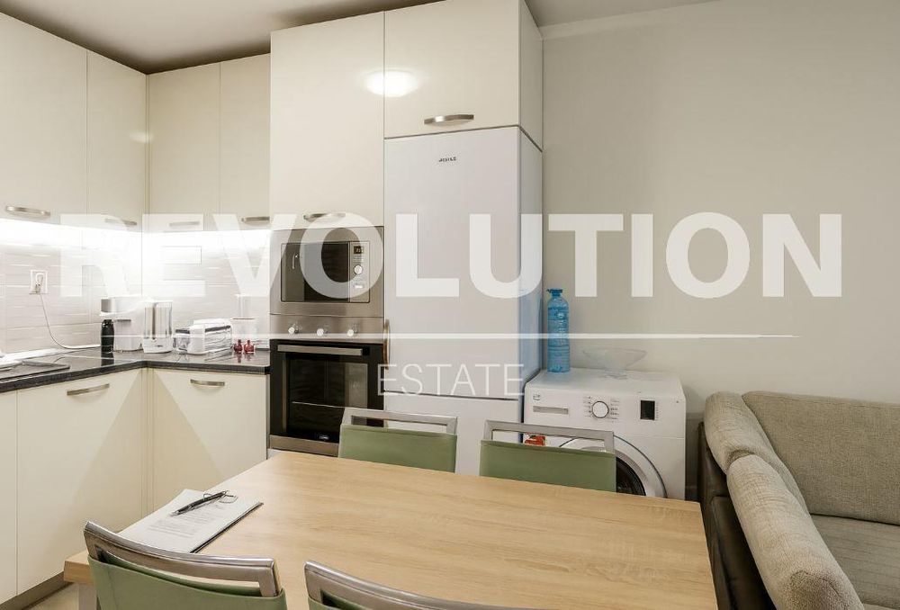 Дава се под наем Тристаен апартамент в Варна, Трошево - 64 кв.м за 648.21 € - Снимка #1