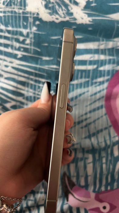 iPhone 15 pro (NOU pentru piese)