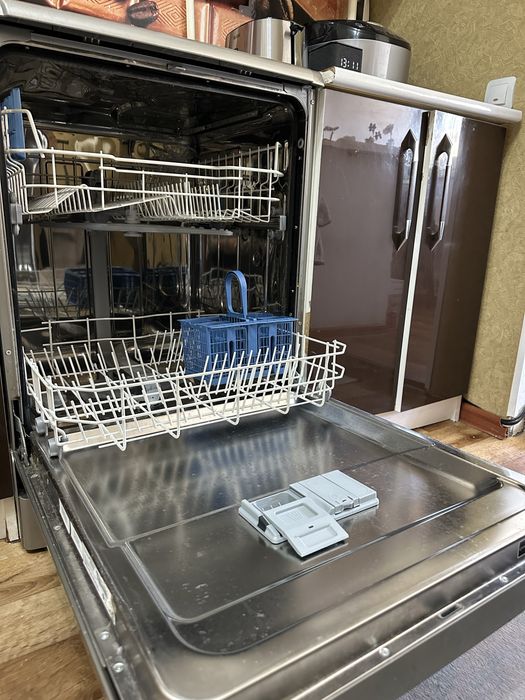 Посудомоечная машина