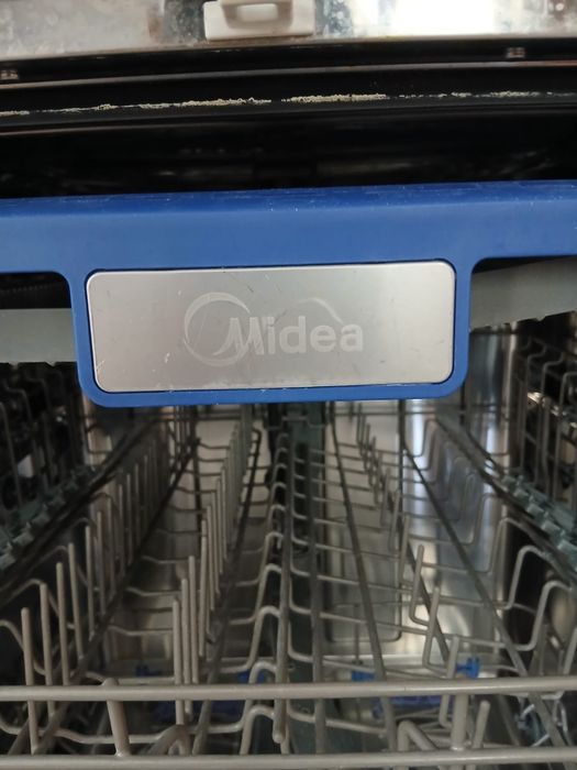 Midea посудомойка