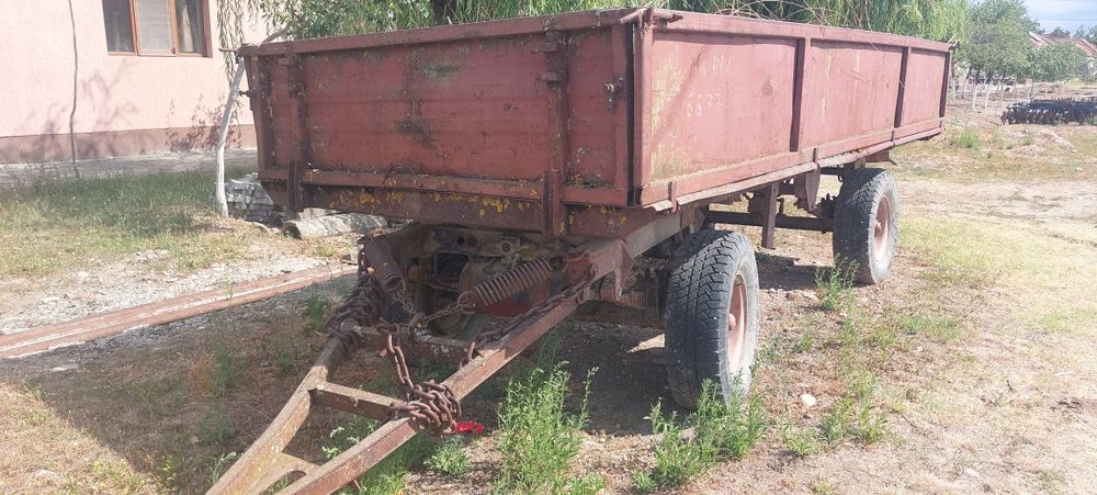 Remorca agricola  5 tone, cauciucuri ca noi - 10000 lei