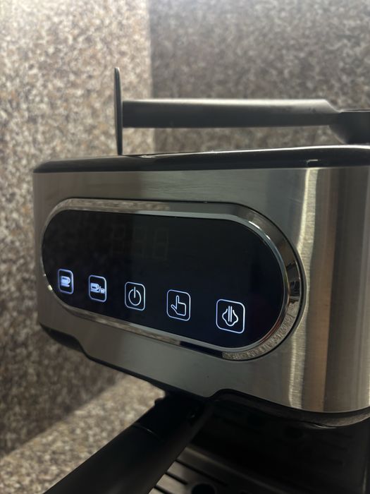 Кафемашина Gorenje ESCM15DBK