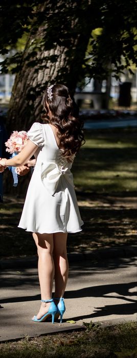 Vand rochie realizata pe comanda