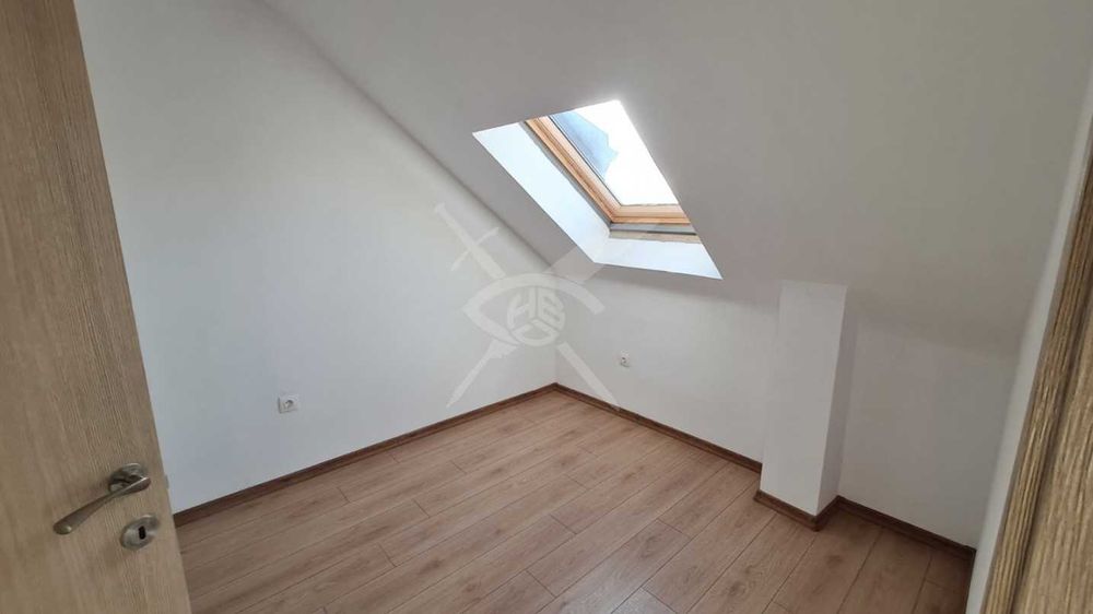 Продава се Многостаен апартамент в Пловдив, Кършияка - 105 кв.м за 1429 €/кв.м - Снимка #1