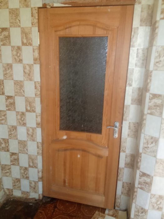 Продам деревянные двери