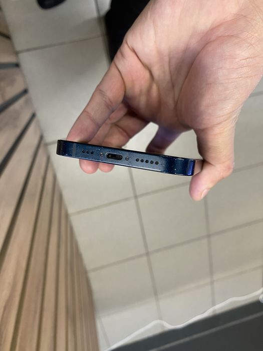 Продам Iphone 14 128gb