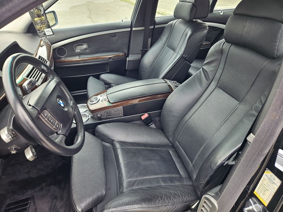 BMW 750i Face 2006