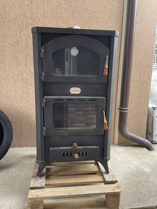 Печка с водна риза тип камина 18 + 5 kw