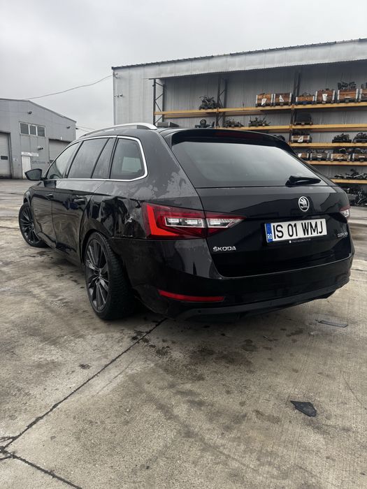 Skoda superb 2019 AVARIAT!