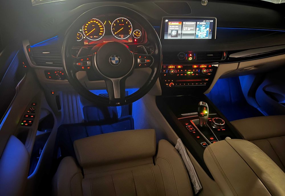 BMW X5 xDrive40e iPerformance • Plug in Hybrid • 313 CP • 2019 • 80.000 km • 30.500€