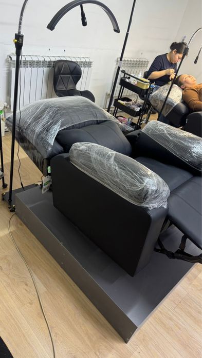 Реклайнер с подиумом