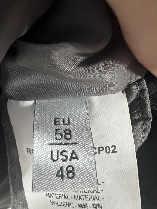 Продам куртку Armani Collezioni