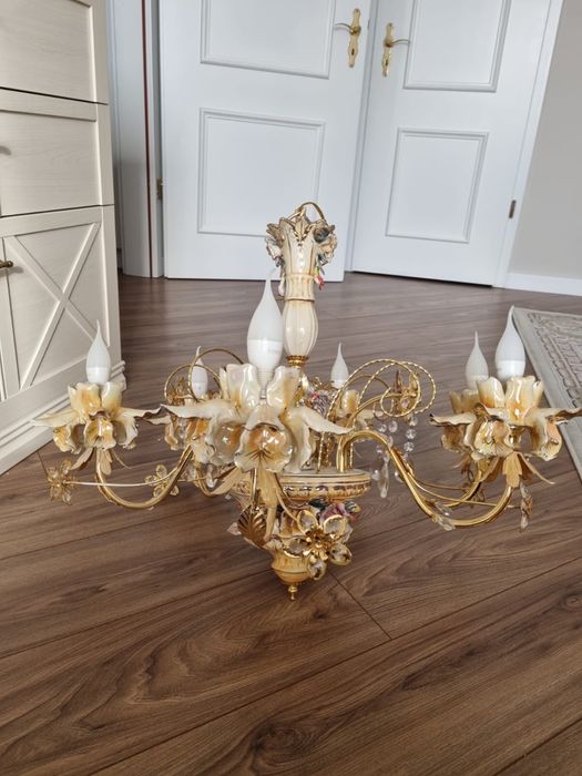 Срочно люстра 5000