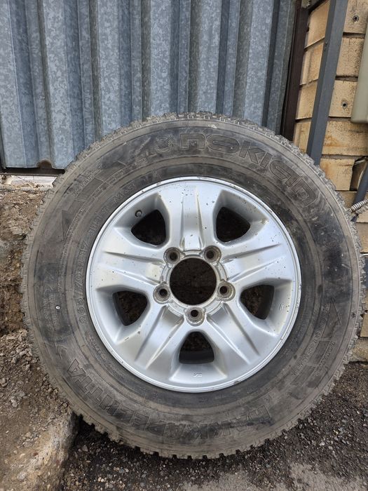 Шина с диском запаска