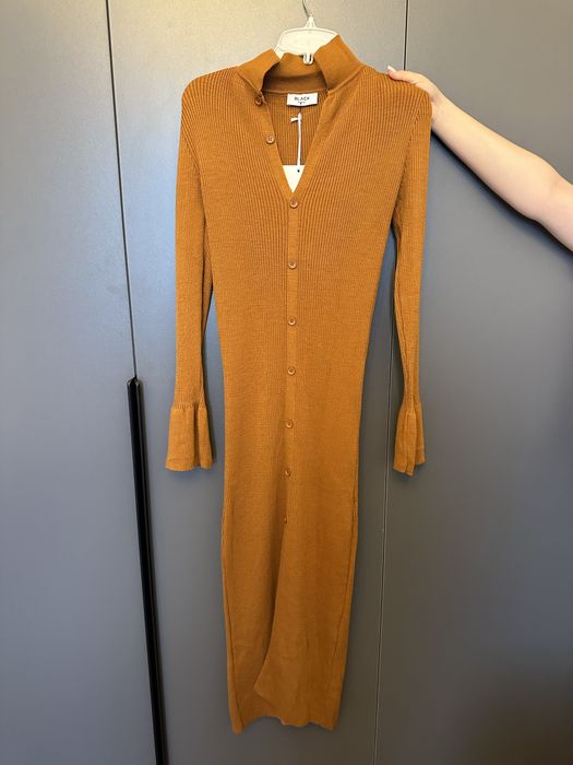 Платье новое