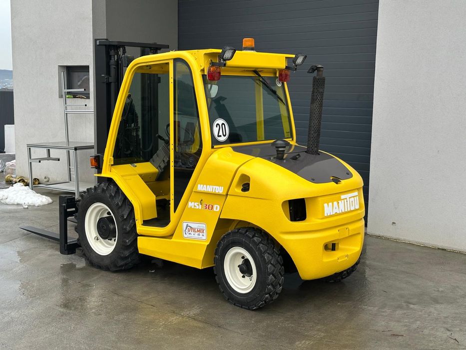 Stivuitor pentru teren accidentat, 3T Diesel Manitou
