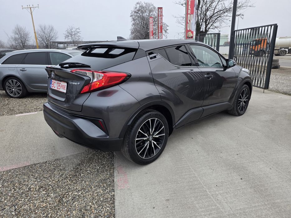 Toyota C-HR 1.8 benzina Hybrid An 2018