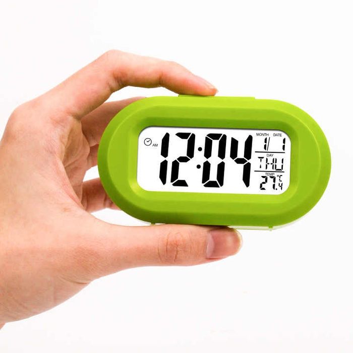 Часы-будильник электронные с термометром