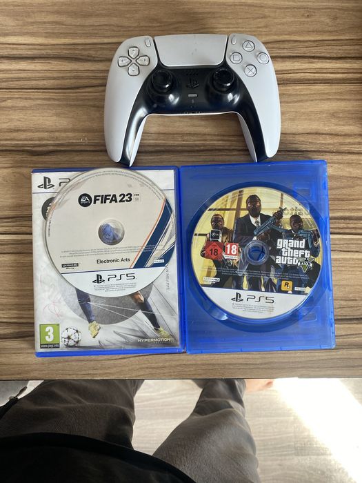 PlayStation 5 на продаже