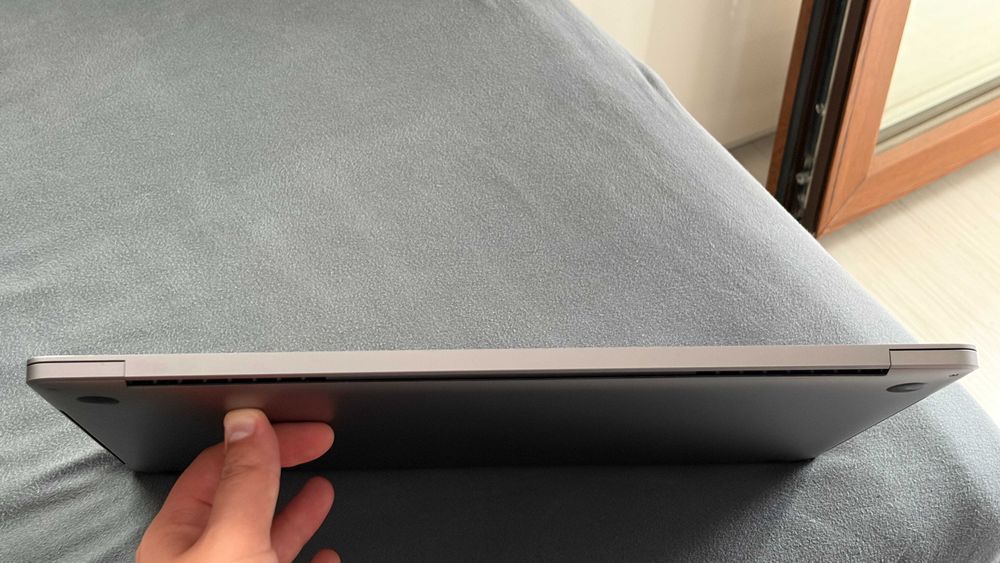 Apple MacBook Pro 15” (2019) | i9 8-Core | 32GB RAM | 512GB SSD | Radeon Pro 560X